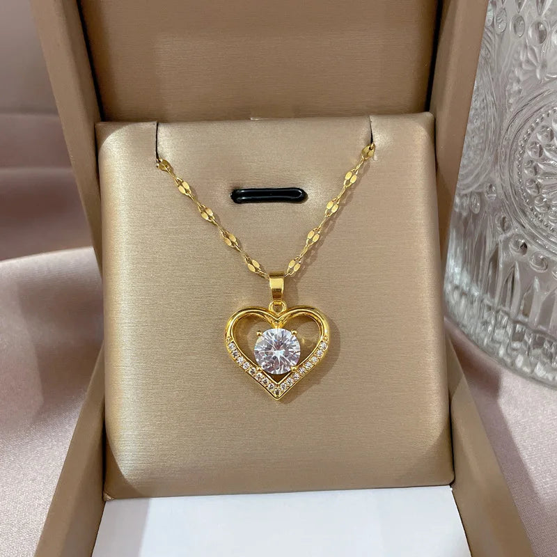 Artificial Gems Heart Pendant Necklace for women 2022 Golden Stainless Steel Lips Neck Chain Female Necklaces Jewelry for Girl